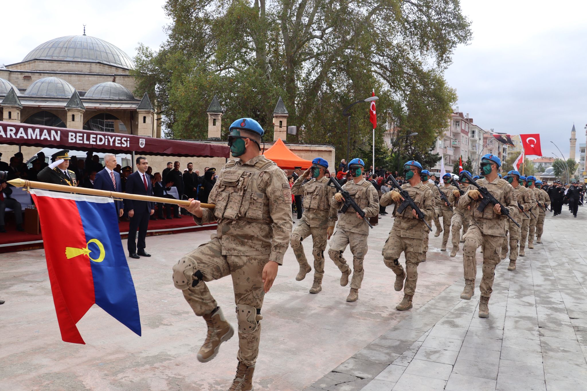 coşku ile kutlanmıştır.