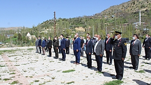 743. TÜRK DİL BAYRAMI SALGIN NEDENİYLE BURUK KUTLANDI