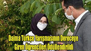 “Daima Türkçe” Diyen Öğrenciler Ödüllerini Aldılar
