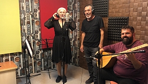 AYNUR HAŞHAŞ'DA MODAYA UYDU