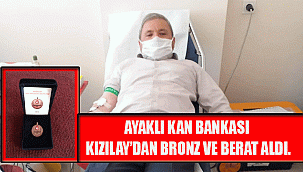 Karaman'da Kızılay'a 10 kez kan bağışında bulunan düzenli bağışçı Abdullah Konuksever'e bronz madalya ve beratı verildi.