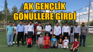 AK Gençlik Karaman’da Gönüllere Girdi
