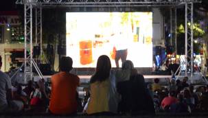 “Lüleburgaz’da açık havada sinema keyfi”