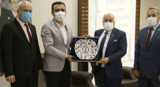 AHİLİK HAFTASI KUTLAMA HEYETİ’NDEN BAŞKAN KALAYCI ‘YA ZİYARET