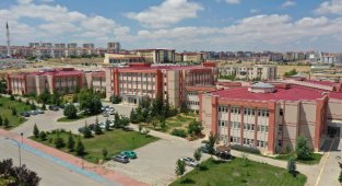 KMÜ'DEN DEPRESYON TANISI VE TEDAVİSİNE BÜYÜK DESTEK