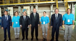 ŞİŞECAM ANKARA FABRİKASI İKİNCİ FIRINININ RESMİ AÇILIŞI CUMHURBAŞKANI RECEP TAYYİP ERDOĞAN’IN TEŞRİFLERİYLE GERÇEKLEŞTİRİLDİ