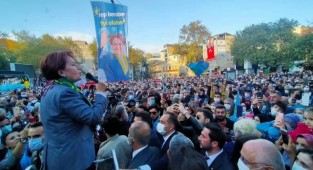 AKŞENER, ZEYTİN ÜRETİCİSİNİN SESİ OLDU