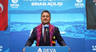 ALİ BABACAN’DAN ERDOĞAN’A: ‘Size aş için, yoksulluğu sona erdirmeniz için, refah için oy veren vatandaşlarımızı fakirleştirdiniz’