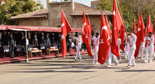 Cumhuriyetimizin Kuruluşunun 98. Yıldönümü Coşkuyla Kutlandı