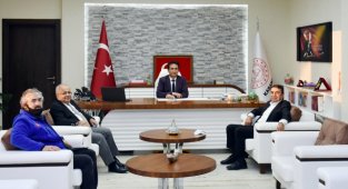 karaman İyilik Okulu Projesi Temsilcileri, İl Müdürü Çalışkan’ı Ziyaret Etti