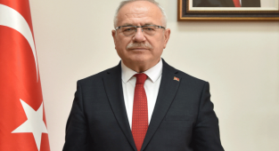 REKTÖR NAMIK AK’TAN 29 EKİM CUMHURİYET BAYRAMI MESAJI