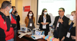 DÜNYADA İLK OLAN ‘HAYATA BİRLİKTE TUTUNALIM’ PROJESİ FAALİYETLERİNE DEVAM EDİYOR