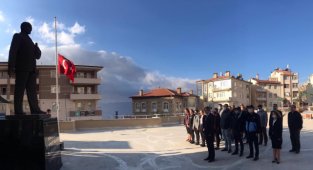 KAMUOYUNA SAYGIYLA DUYURULUR
