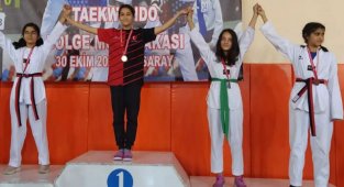 KARAMAN TEKVANDO TAKIMI AKSARAY’DAN 10 MADALYA İLE DÖNDÜ