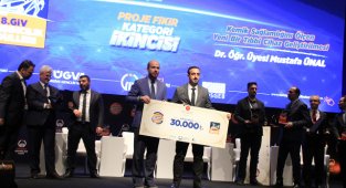KMÜ'LÜ DOÇ. DR. ÜNAL, İKİNCİLİK ÖDÜLÜNE LAYIK GÖRÜLDÜ