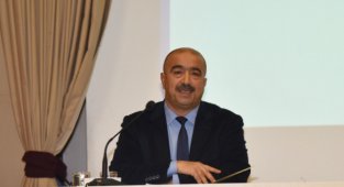 'DEĞİŞEN DÜNYADA AİLE' KONULU KONFERANS