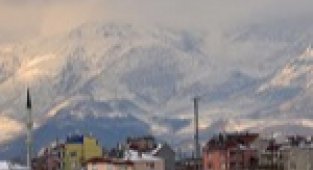 Karaman merkeze bağlı bir ara belde olan bucak merkezi ve köy.