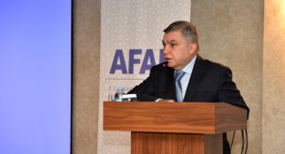 KMÜ REKTÖRÜ NAMIK AK, AFAD BİLGİLENDİRME TOPLANTISINA KATILDI