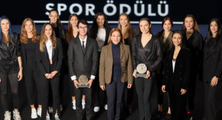 MUSTAFA V. KOÇ SPOR ÖDÜLÜ'NÜN SAHİBİ OLDU!