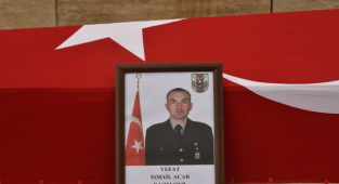 Trafik Kazasında Hayatını Kaybeden Karamanlı Asker Son Yolculuğuna Uğurlandı