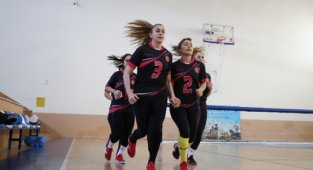 PARALİMPİK OYUNLARI ŞAMPİYONU GOLBOL KADIN MİLLİ TAKIMI KARAMAN’DA KAMPA GİRDİ