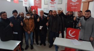  Yeniden Refah Partisi Karaman Merkez İlçe Başkanlığı 2022 ilk ilçe divan toplantısını gerçekleştirdi.