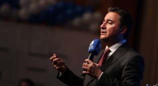 ALİ BABACAN’DAN UKRAYNA’NIN İŞGALİ ÇIKIŞI
