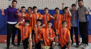 OKUL SPORLARI KÜÇÜKLER HENTBOL’DA DERECEYE GİREN TAKIMLAR BELLİ OLDU