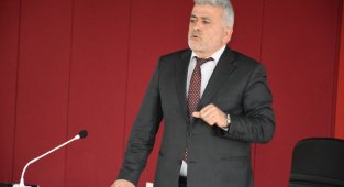 Ortaokul Müdürlerine Mesleki Eğitim Bilgilendirme Toplantısı Yapıldı
