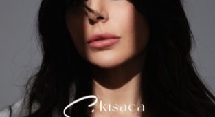 Simge’nin yeni şarkısının adı ‘Kısaca’