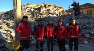 İL SAĞLIK MÜDÜRÜ DR. ADNAN KURŞUN’UN 1-7 MART DEPREM HAFTASI MESAJI