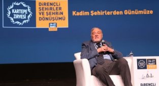 İLBER ORTAYLI: “ŞEHİRLERİ DÜZENLEMENİN VAKTİ GELDİ”