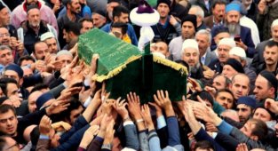 KARAMAN’DA VEFAT EDEN HEMŞERİLERİMİZ.