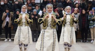 KMÜ'DE NEVRUZ ÇOŞKUSU