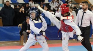 OKUL SPORLARI TEKVANDO GRUP MÜSABAKALARI SONA ERDİ