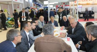 PANKOBİRLİK GENEL BAŞKANI RAMAZAN ERKOYUNCU KONYA TARIM FUARINI ZİYARET ETTİ