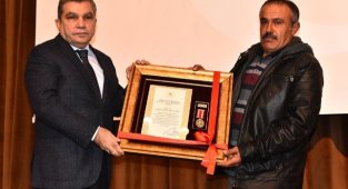 Şehit ve Gazi Aileleri Devlet Övünç Madalyası İle Onurlandırıldı
