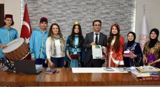 Geçmişte Yolculuğa Çıkaran Proje: