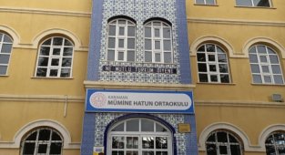 Mutlu:Karaman Anadolu Lisesine ve Mümine Hatun Ortaokuluna hayırlı olsun.