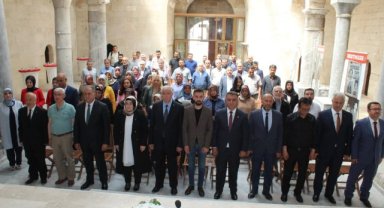 Hatuniye Medresesinde resim sergisi açılışı yapıldı.