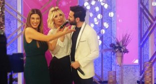 Nadide Sultan söyledi Seda Sayan-Çağlar Ökten çifti romantik dans etti