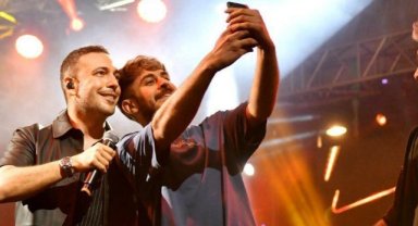 Oğuzhan Koç Manisalı gençlerle coştu coşturdu…
