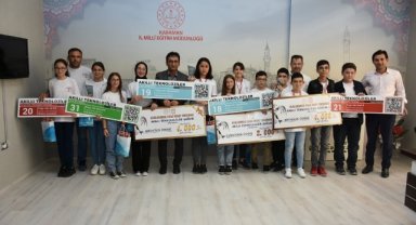 Uluslararası Yarışmada Derece Alan Proje Ekibinden İl Müdürü Çalışkan’a Ziyaret