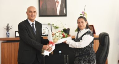 KMÜ EĞİTİM FAKÜLTESİNDE BAYRAK DEĞİŞİMİ
