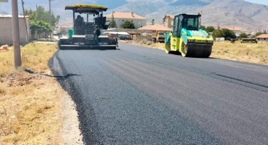 Kazımkarabekir Belediyesi’nden asfaltlama çalışması