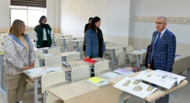  REKTÖR PROF. DR. HÜSEYİN KARAMAN TIP FAKÜLTESİ İLE İSLAMİ İLİMLER FAKÜLTESİNİ ZİYARET ETTİ