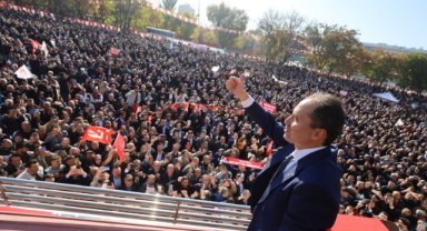 Fatih Erbakan: Hiçbir zaman ABD’de, İngiltere’de icazet arayışımız olmamıştır!