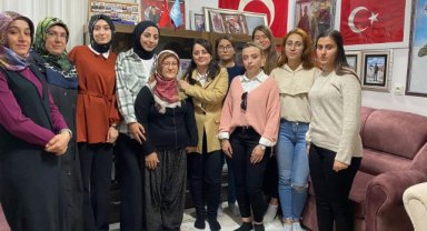 GSB KARAMAN YURDU ÖĞRENCİLERİNDEN ŞEHİT AİLELERİNE ZİYARET