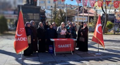 ÖĞRETMENLER BİZİM GÖZBEBEĞİMİZDİR.