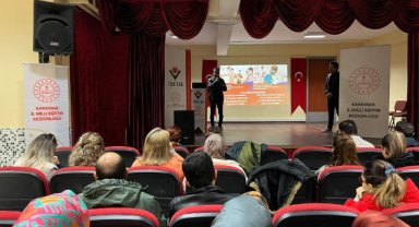 Öğretmenlere Araştırma Projeleri Hazırlama Eğitimi Verildi